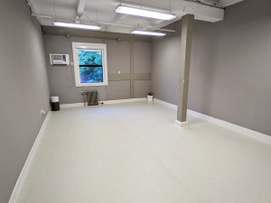 image of an empty installation room